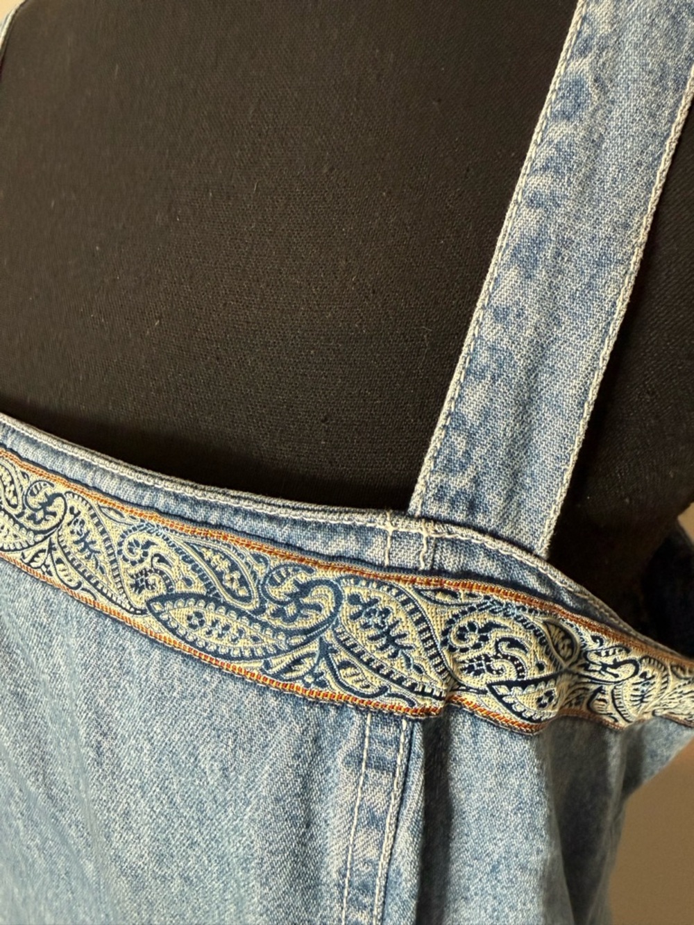 SKETCHES Vintage Sleeveless Denim Maxi Jean Dress Paisley Embellishment Size 12 - Picture 4 of 12